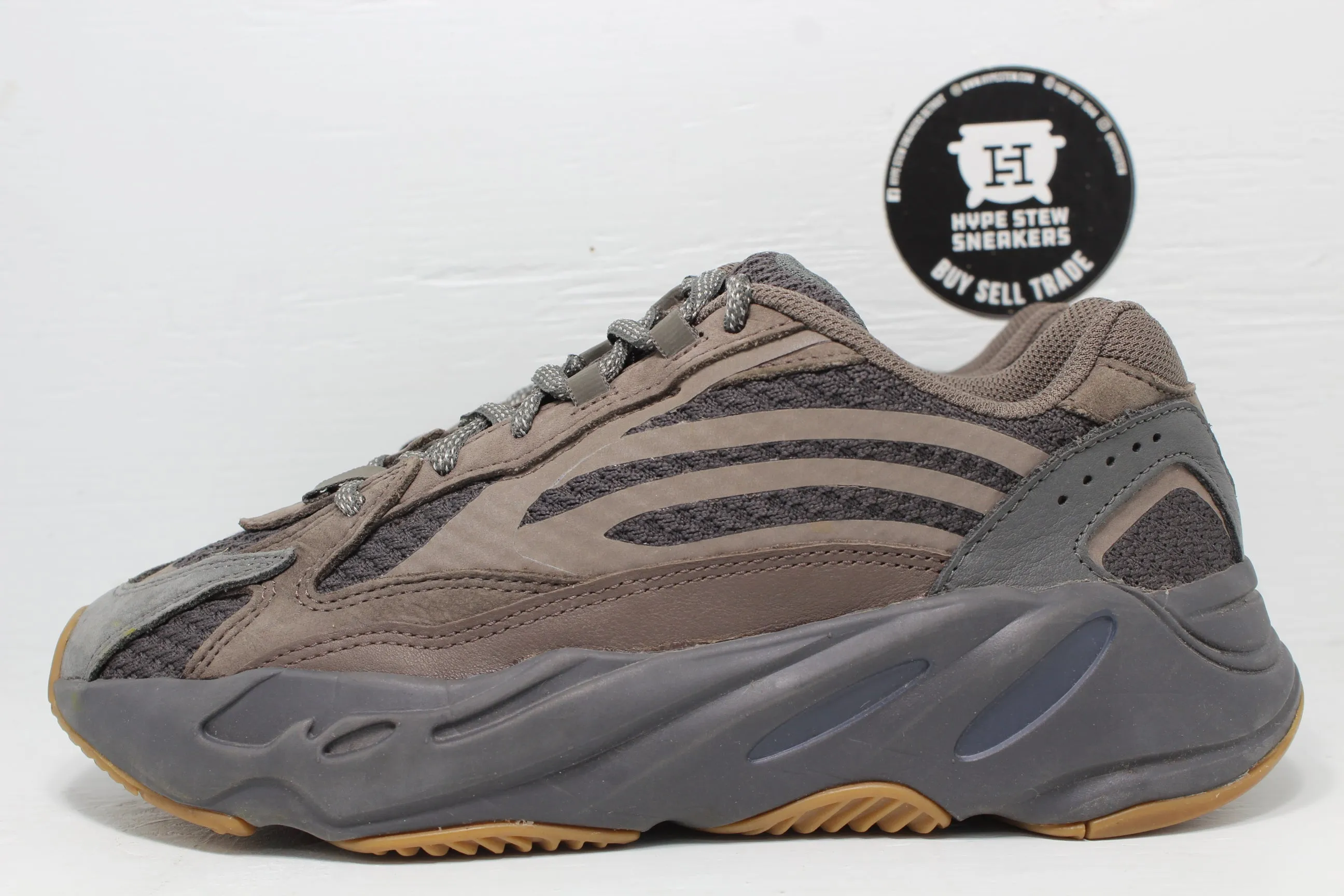 Adidas Yeezy Boost 700 V2 Geode