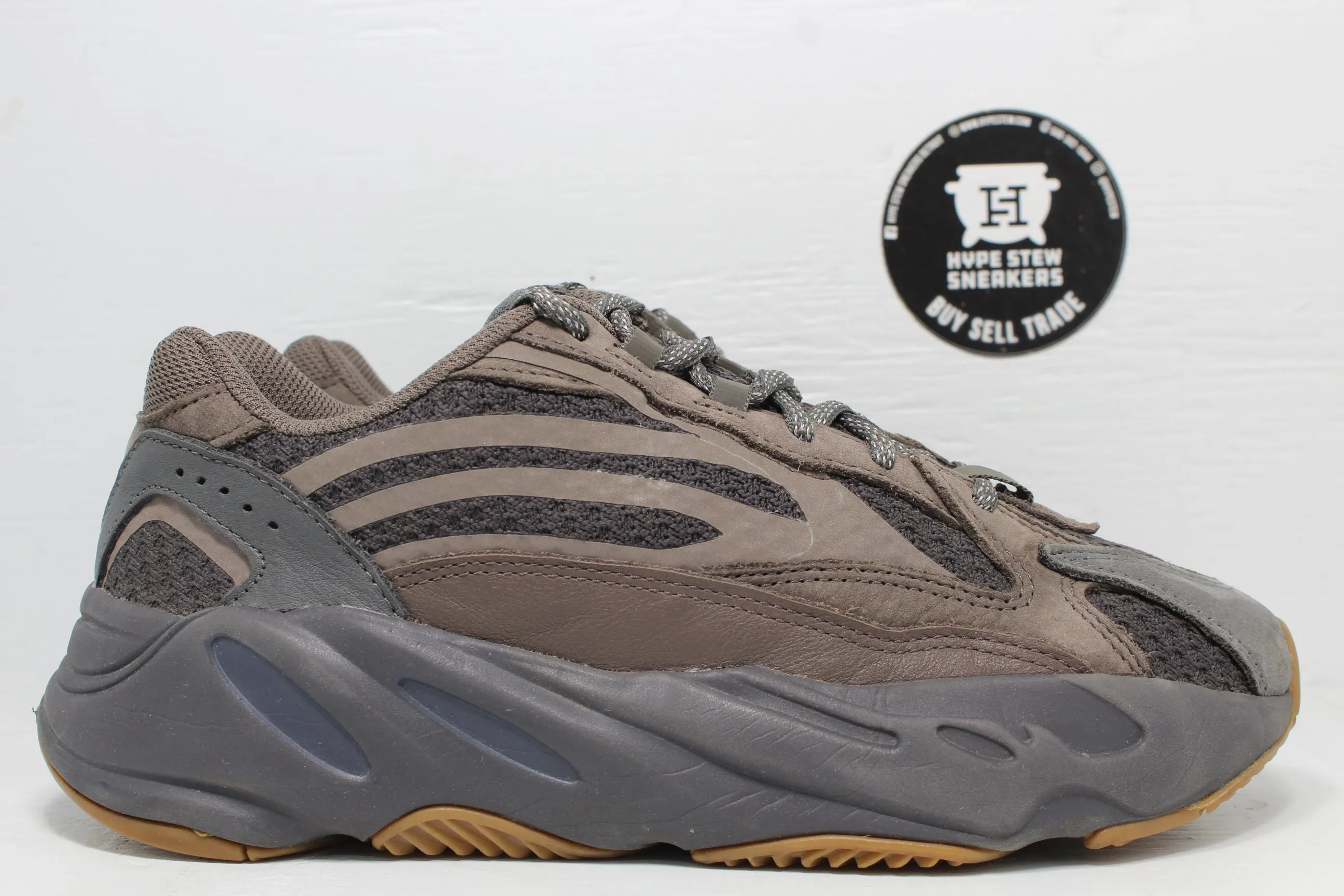 Adidas Yeezy Boost 700 V2 Geode