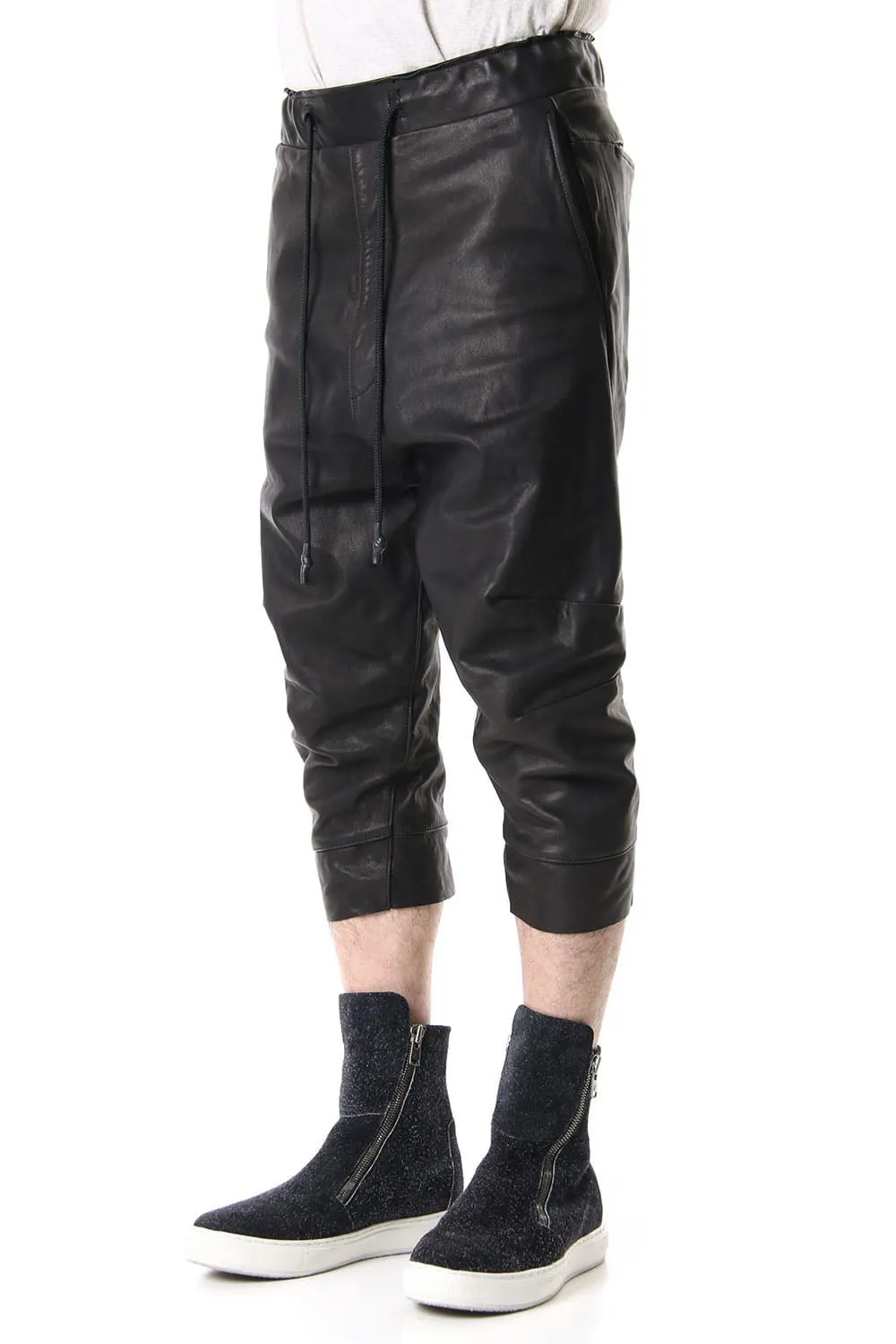 CROPPED LEATHER PANTS