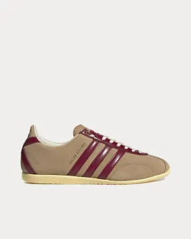 Japan Cardboard / Collegiate Burgundy / Easy Yellow Low Top Sneakers