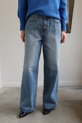 Mid Wash Loose Wide Leg Jeans