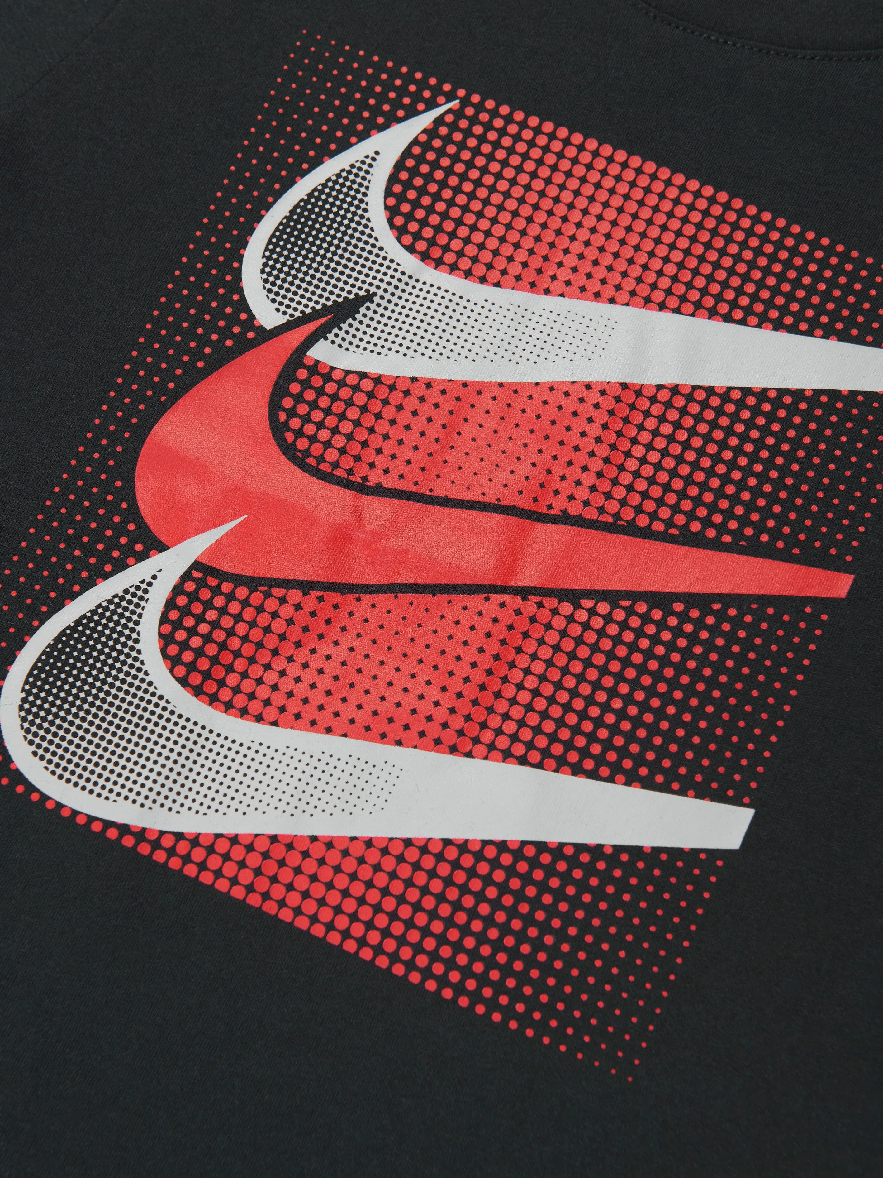 Nike Boys Brandmark Multi Swoosh T-Shirt in Black