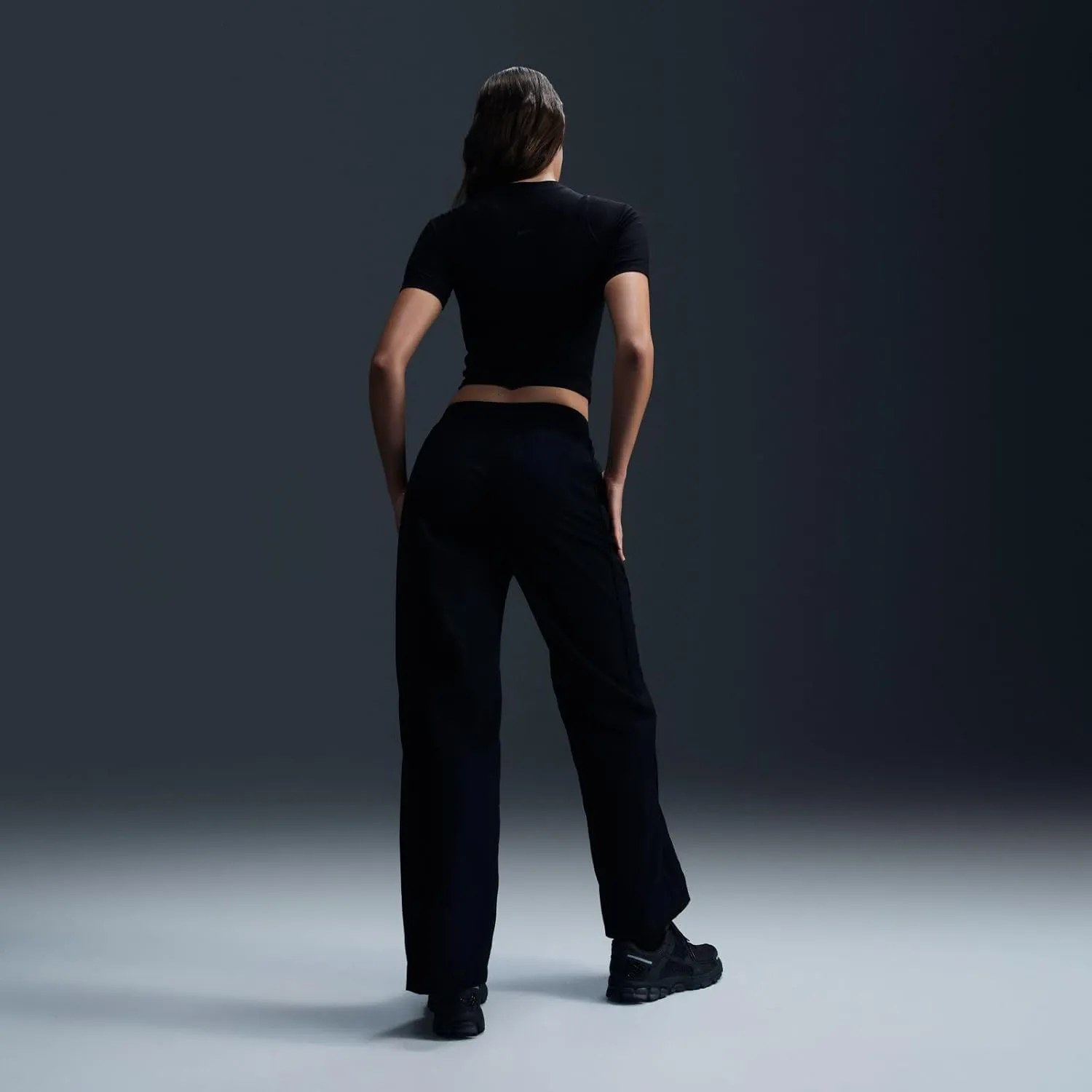 Nike Women's Windrunner High-Waisted Woven Open-Hem Pants