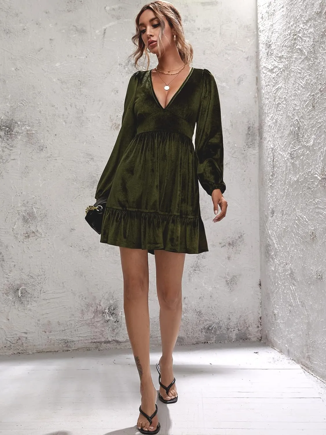ROYLAMP Women's Dresses Velvet Deep V-Neck Long Sleeve Ruffle Mini Swing Sexy Cocktail Shift Dress