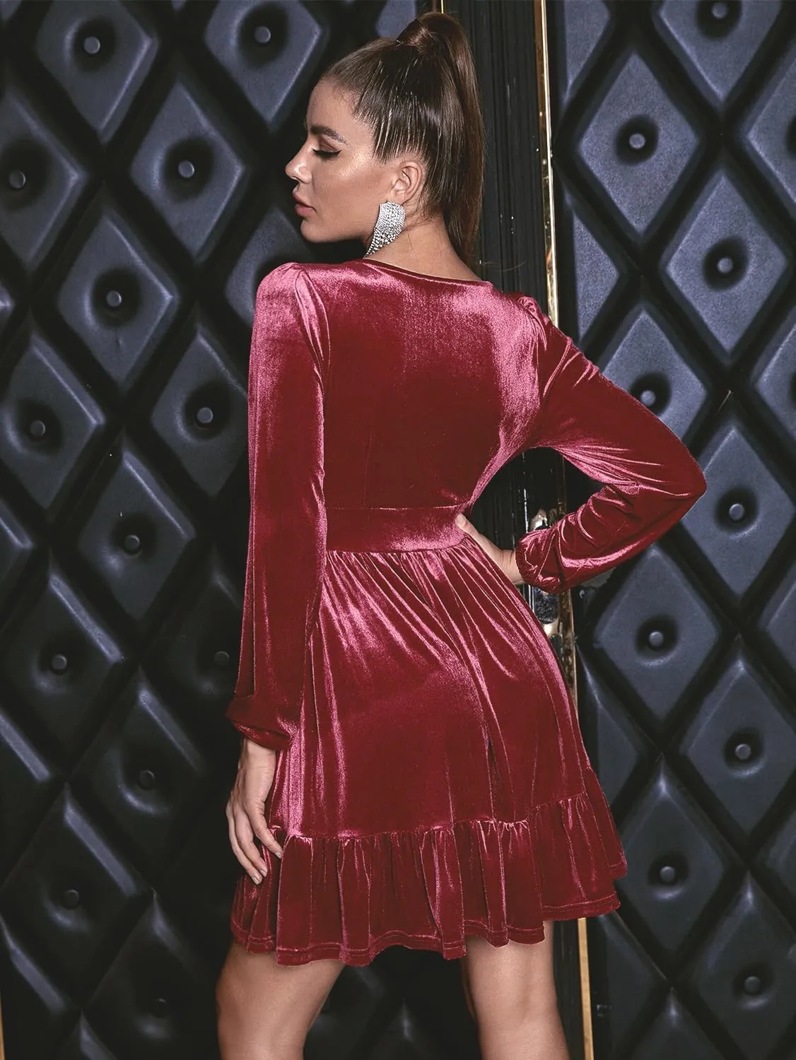 ROYLAMP Women's Dresses Velvet Deep V-Neck Long Sleeve Ruffle Mini Swing Sexy Cocktail Shift Dress
