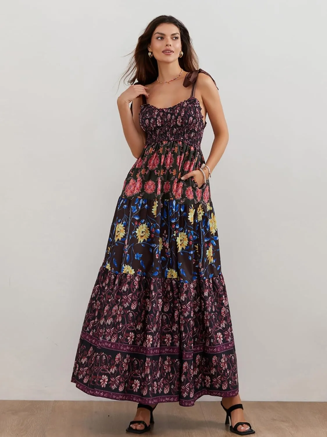 Women Summer Dresses Flowy Smocked Maxi Dress Sleeveless Sweetheart Y2K Floral Boho Summer Sundresses
